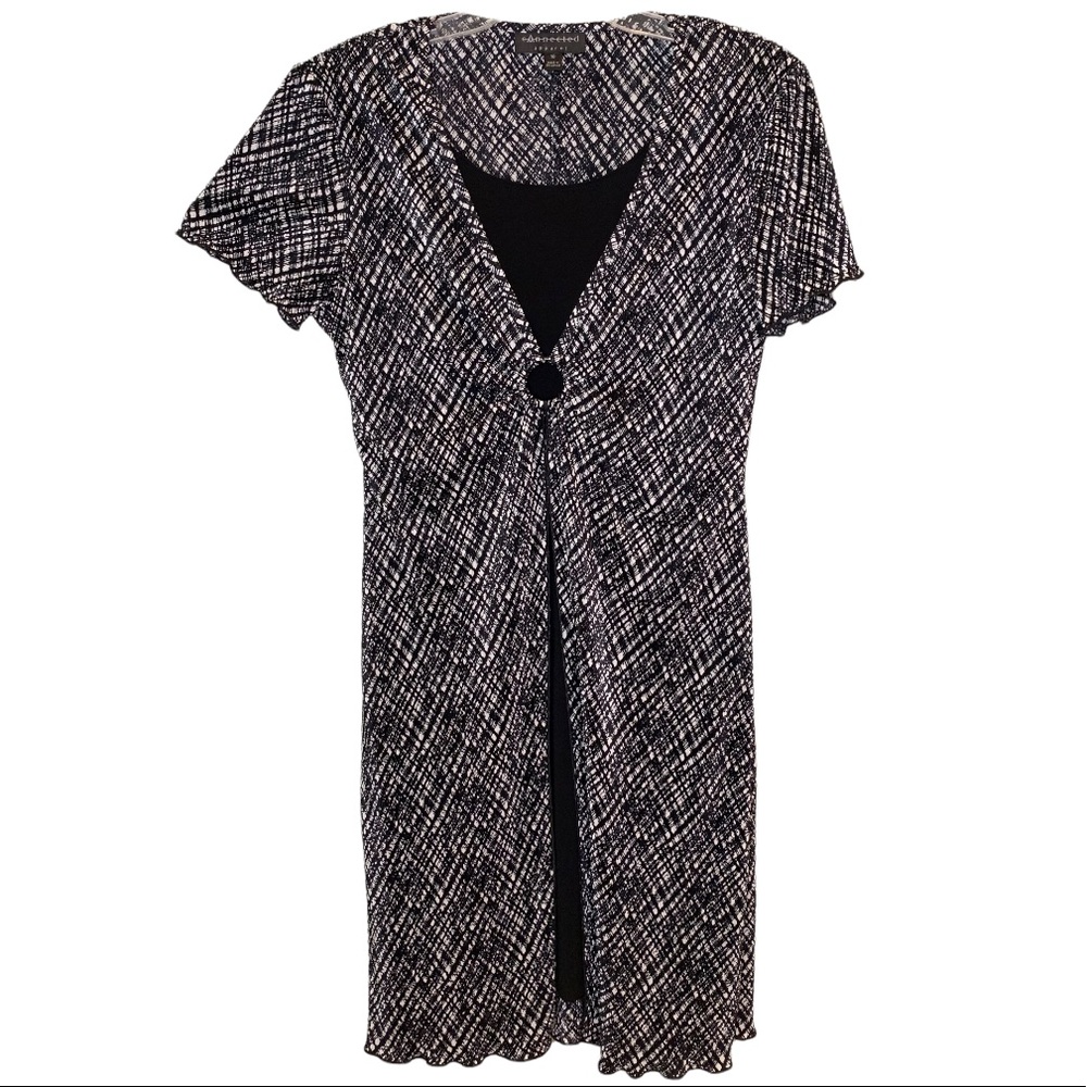 Vintage Connected Apparel black and white dress. Size 10